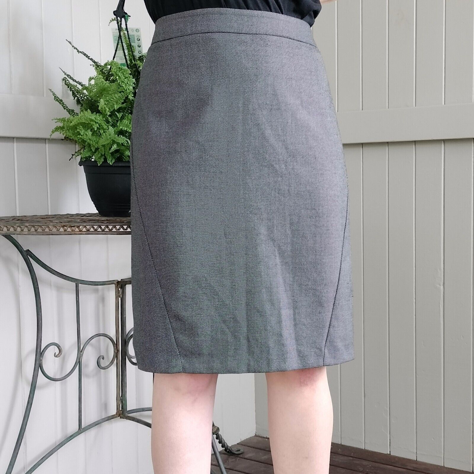 Designer Veronika Maine Pencil Oxford Midi Skirt Size 14 Size 32" / US 10 / IT 46 - 1 Thumbnail