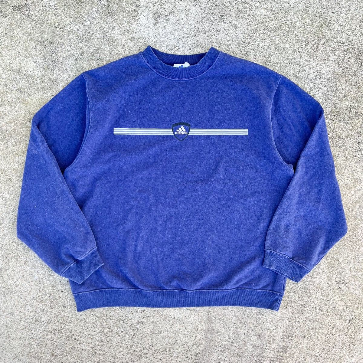 Adidas × Vintage Vintage 90s Adidas Embroidered Sweatshirt Size US XL / EU 56 / 4 - 1 Thumbnail