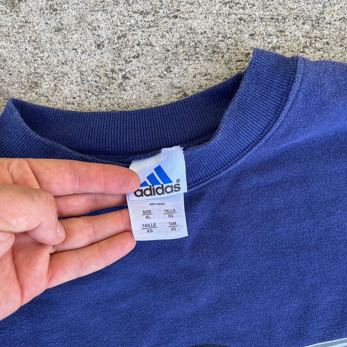 Adidas × Vintage Vintage 90s Adidas Embroidered Sweatshirt Size US XL / EU 56 / 4 - 4 Thumbnail