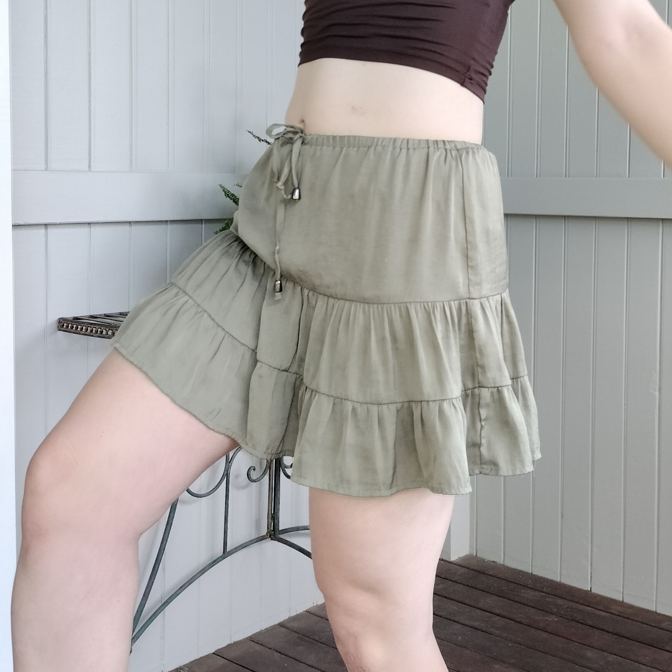 Other Glassons high waisted a line pleated mini skirt Size 28" / US 6 / IT 42 - 4 Thumbnail