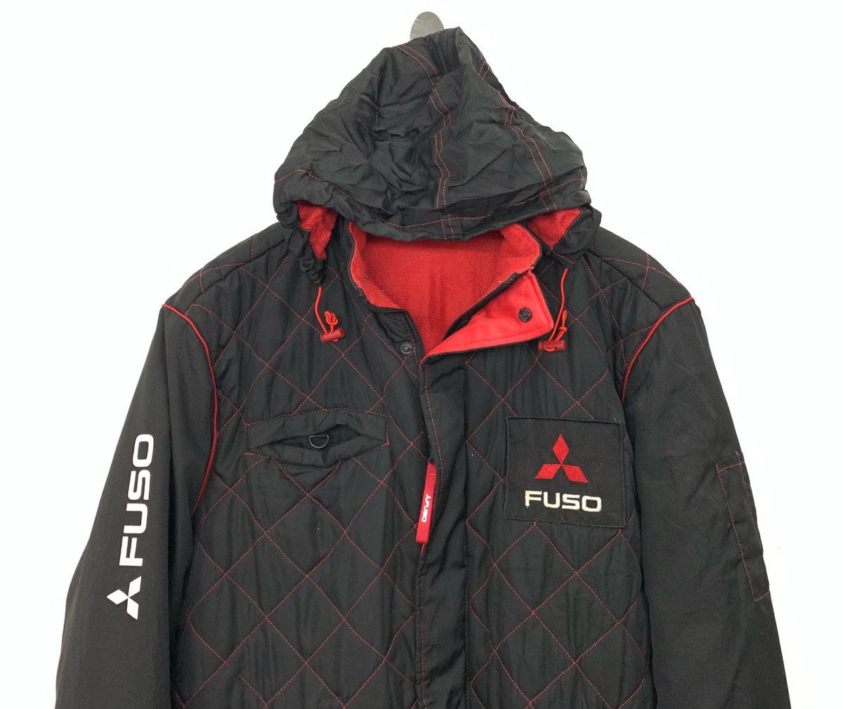 Formula 1 × Gear for Sports × Sports Specialties 🇯🇵 Mitsubishi Fuso Quilted Racing Jacket Japan Size US L / EU 52-54 / 3 - 6 Thumbnail