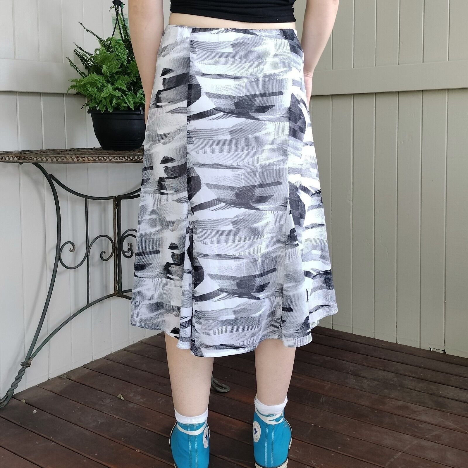 Vintage Vintage Y2K Low Rise Pleated Abstract Print Skirt Size 28" / US 6 / IT 42 - 2 Thumbnail