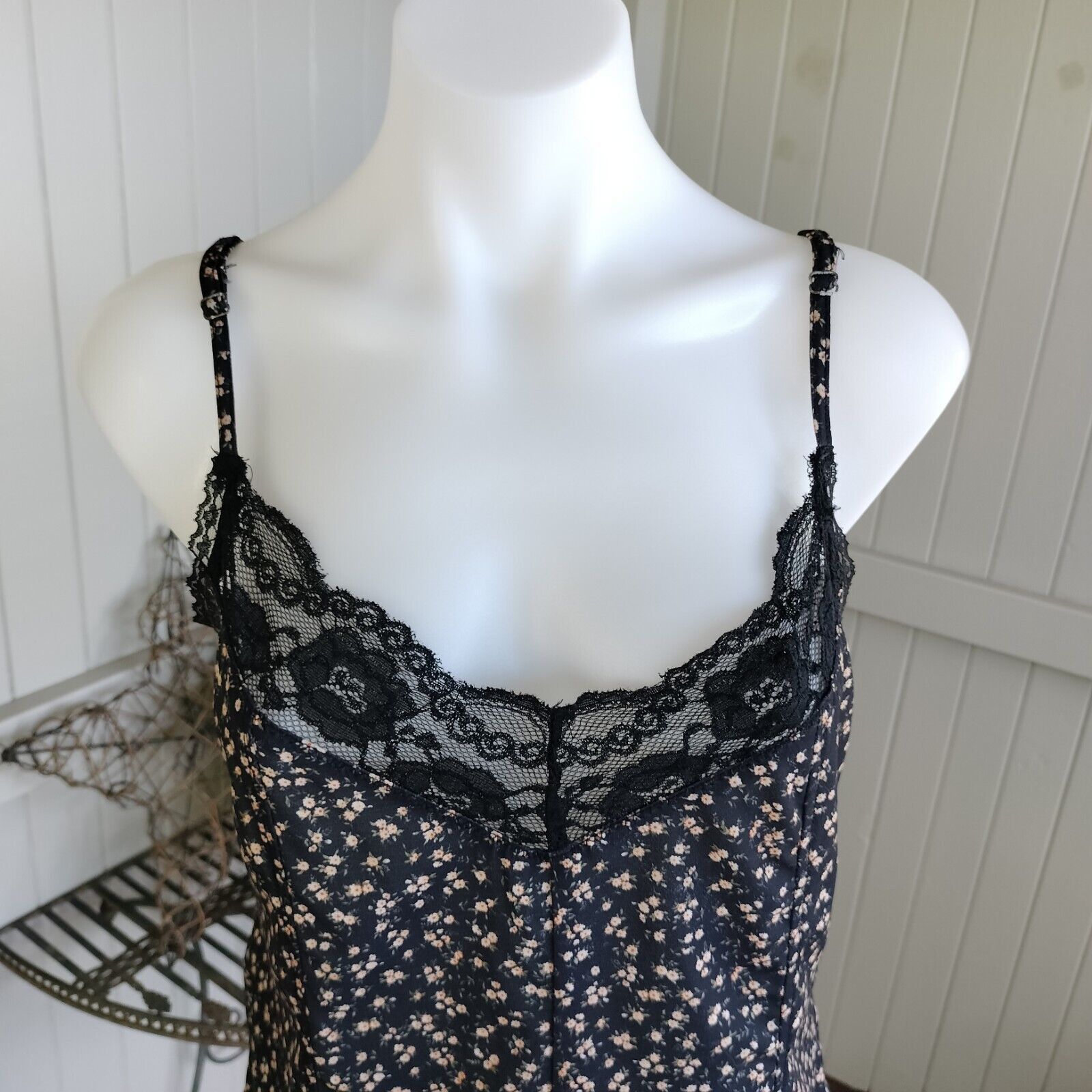 Designer × MINKPINK Minkpink Playsuit Romper Black Floral Lace Ditsy Crepe Boho Size 27" / US 4 / IT 40 - 5 Thumbnail