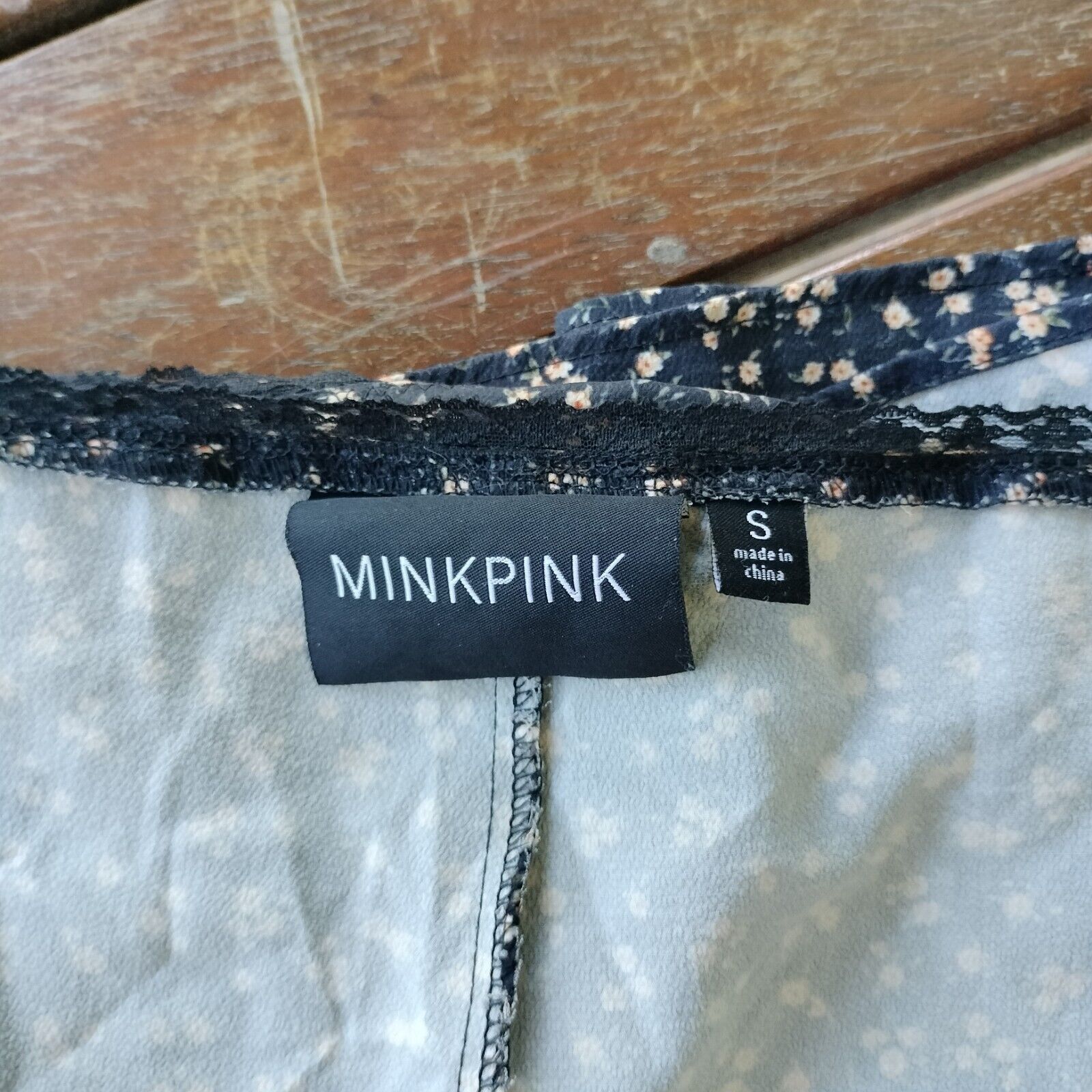 Designer × MINKPINK Minkpink Playsuit Romper Black Floral Lace Ditsy Crepe Boho Size 27" / US 4 / IT 40 - 9 Thumbnail