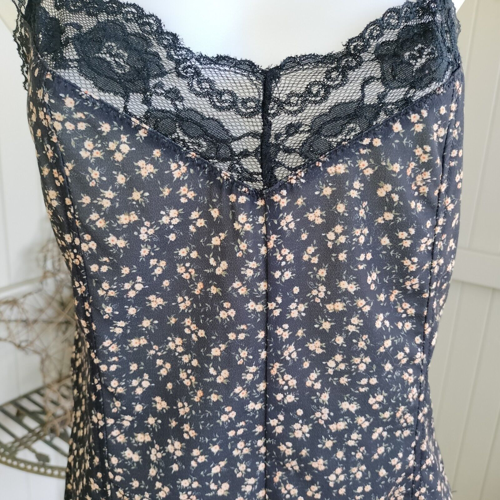 Designer × MINKPINK Minkpink Playsuit Romper Black Floral Lace Ditsy Crepe Boho Size 27" / US 4 / IT 40 - 7 Thumbnail