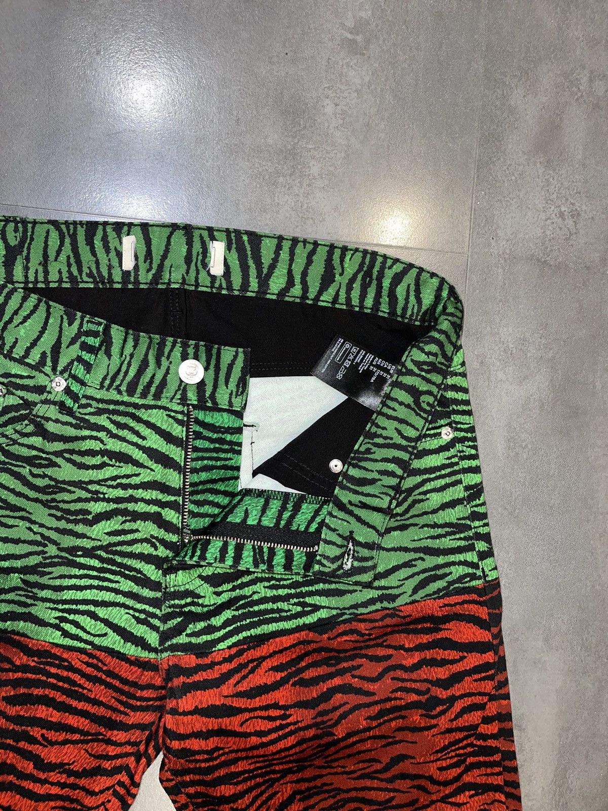 Kenzo FW16 Kenzo Jungle All Over Printed Multicolor Denim Pants Size US 30 / EU 46 - 12 Thumbnail