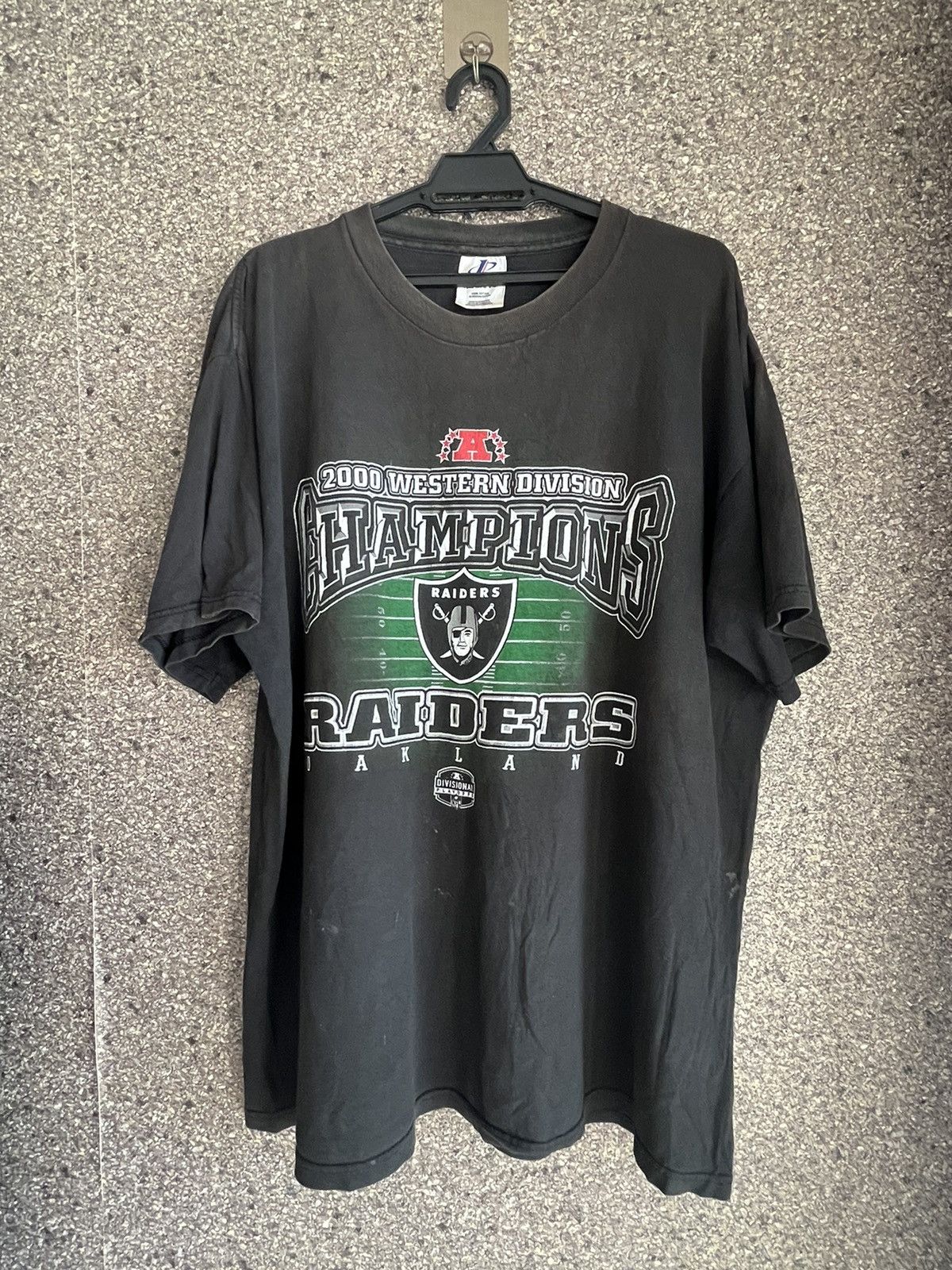 image of Vintage Champions Raiders Ft39 in Black, Men's (Size XL)