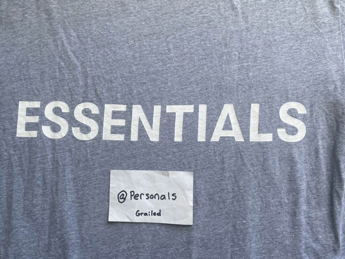 FOG × Fear of God OG Fear of God Essentials Graphic Tee Grey Medium Size US M / EU 48-50 / 2 - 2 Thumbnail