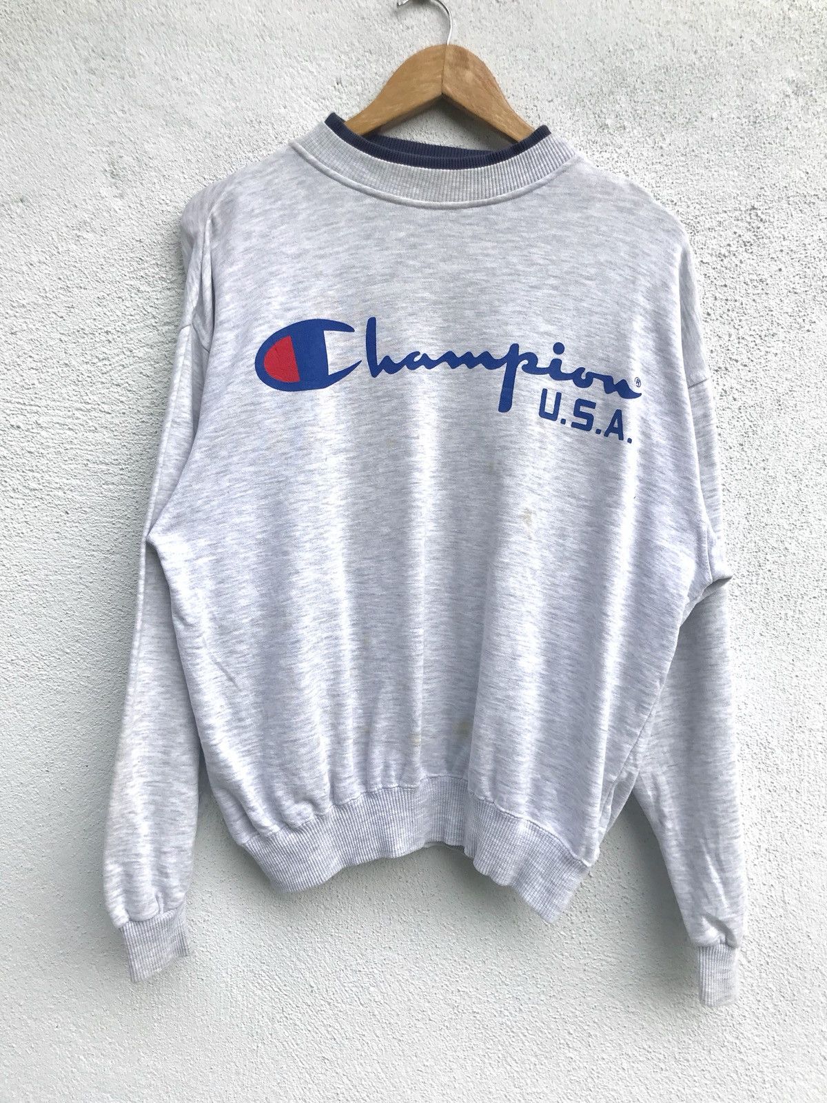 Champion Vintage Champion Big Logo Spell Out Crewneck Sweatshirt Size US L / EU 52-54 / 3 - 1 Thumbnail