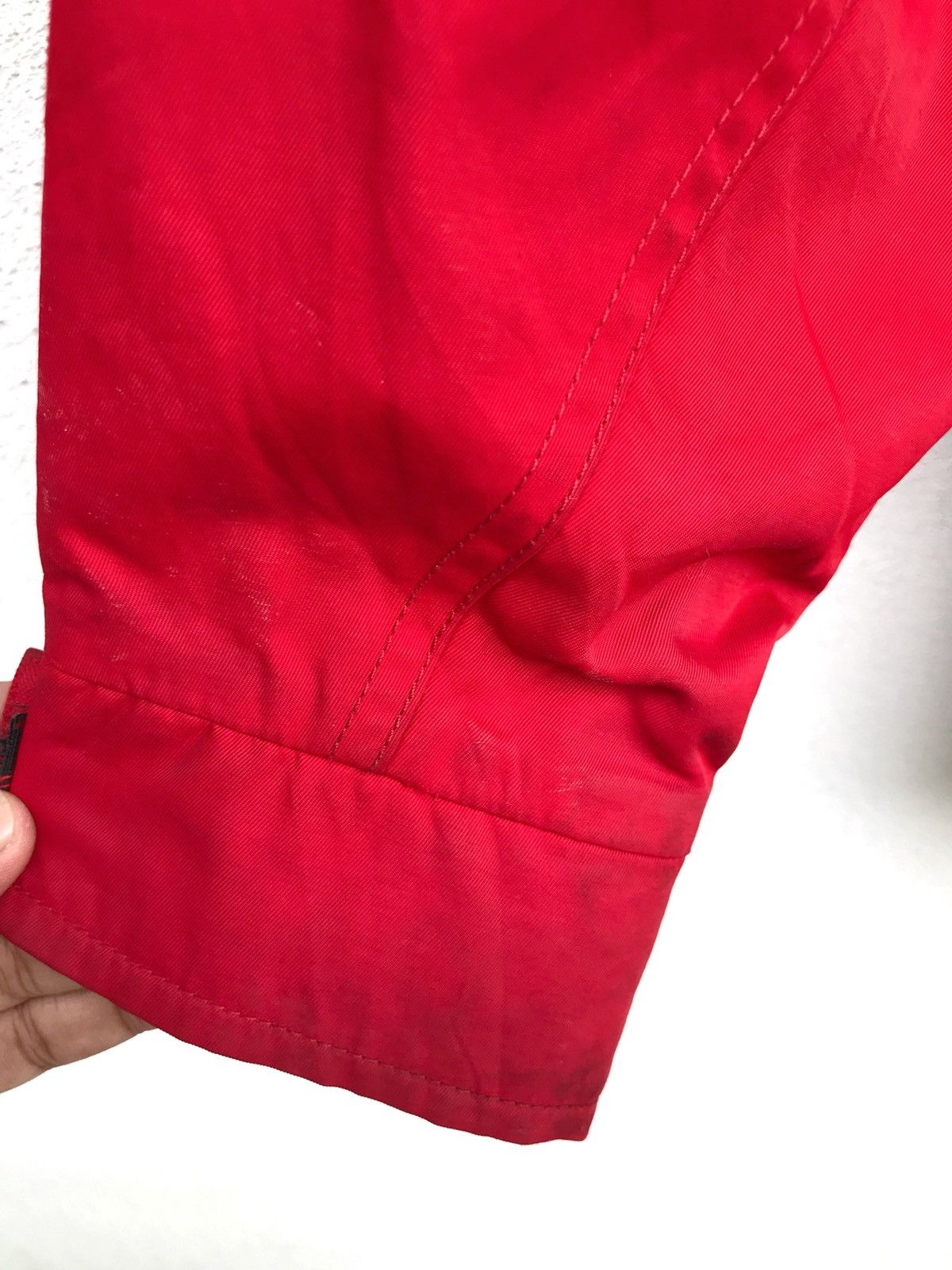 Tommy Hilfiger Tommy Hilfiger Red Zipper Jacket Armpit 25”x35” Size US M / EU 48-50 / 2 - 13 Thumbnail