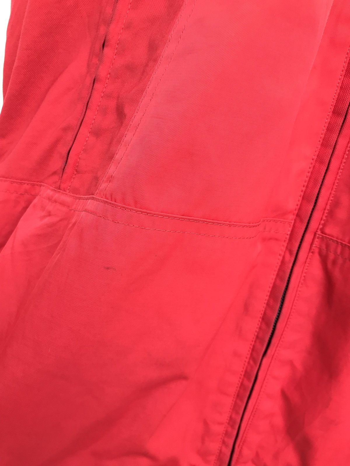 Tommy Hilfiger Tommy Hilfiger Red Zipper Jacket Armpit 25”x35” Size US M / EU 48-50 / 2 - 8 Thumbnail