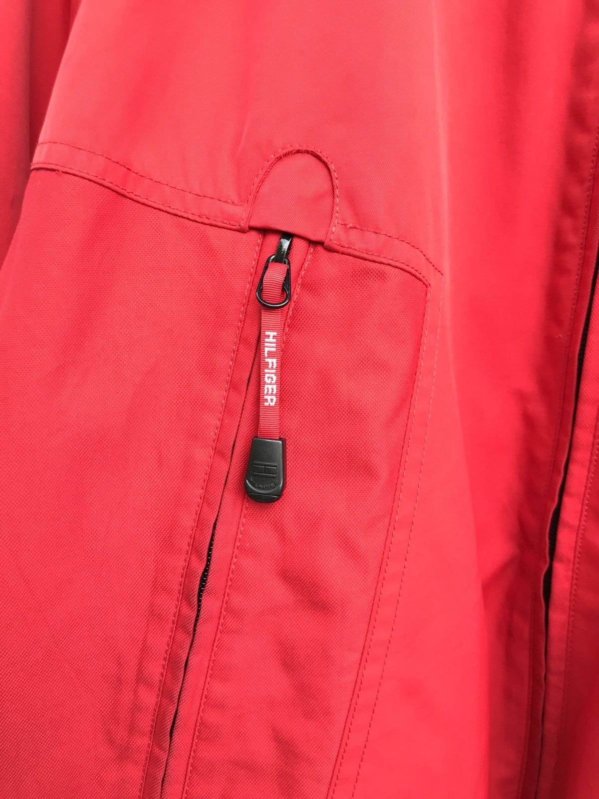 Tommy Hilfiger Tommy Hilfiger Red Zipper Jacket Armpit 25”x35” Size US M / EU 48-50 / 2 - 7 Thumbnail