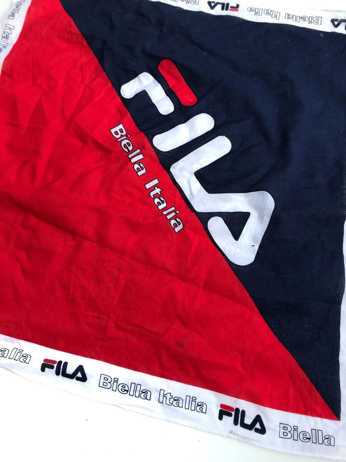 Fila Vintage Fila Big Logo Handkerchief Size ONE SIZE - 3 Thumbnail
