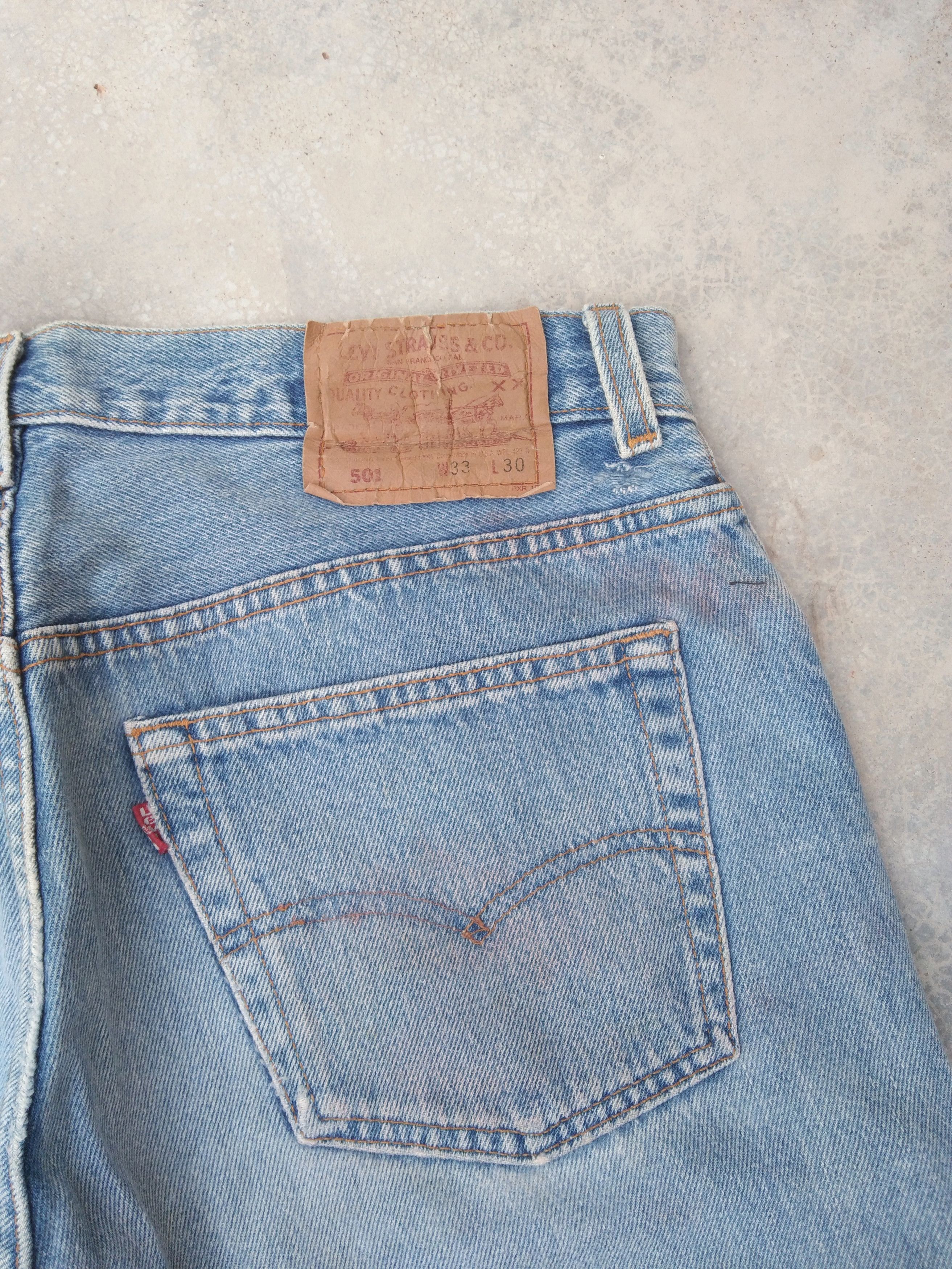 Levi's × Vintage 90s Vintage Levis 501 Made In USA Distressed Jeans 32x30 Size US 32 / EU 48 - 3 Thumbnail