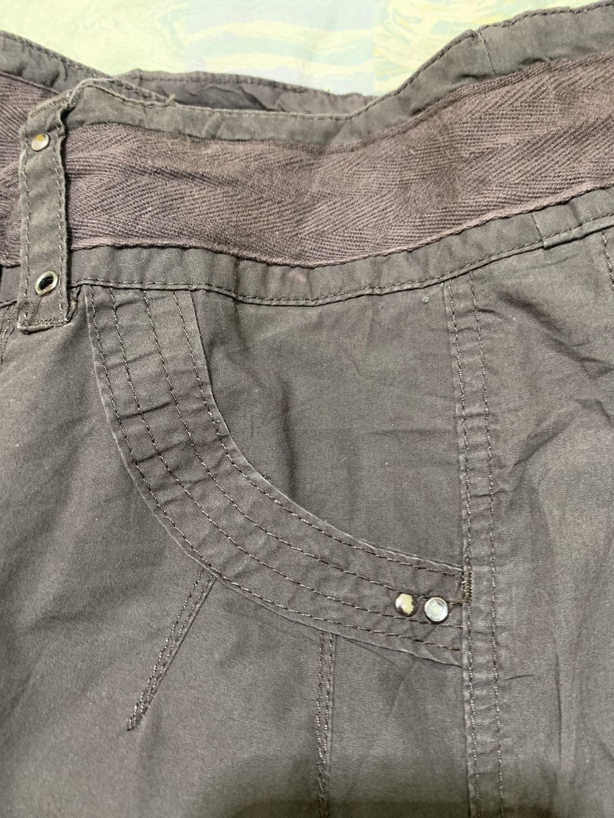 Japanese Brand Japanese brand woman tactical multipocket cargo pants Size US 29 - 8 Thumbnail