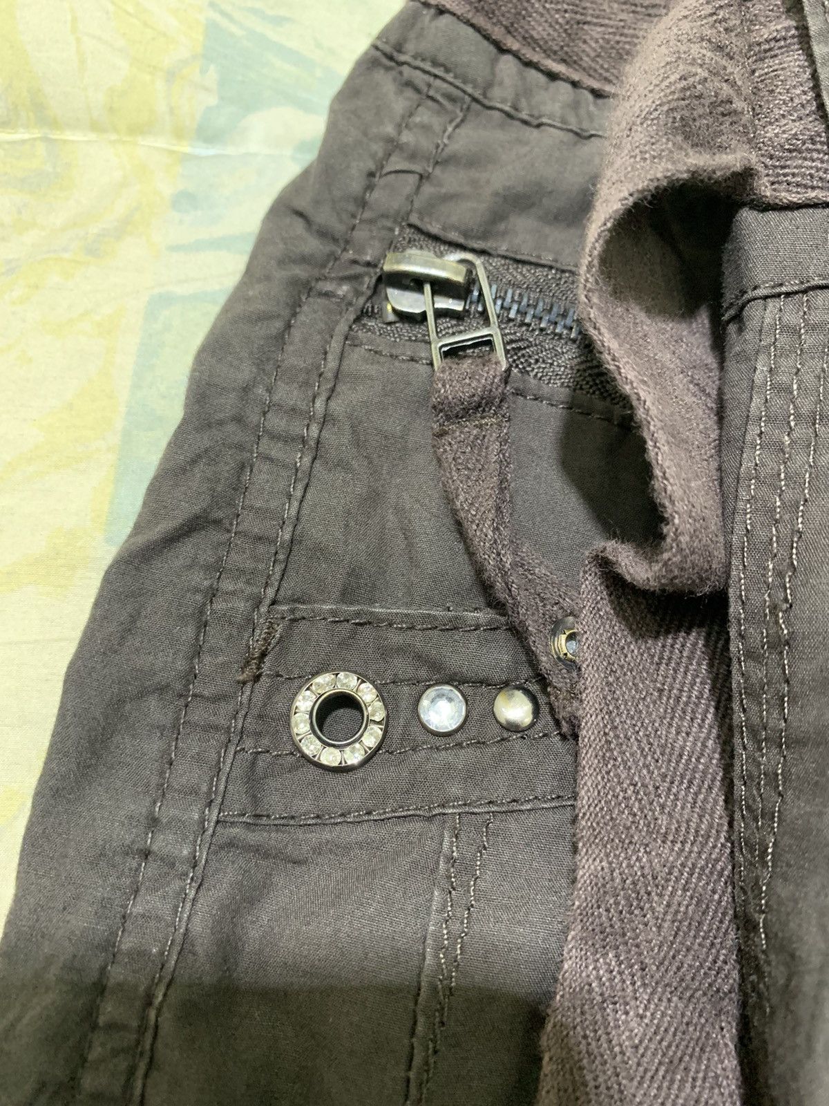 Japanese Brand Japanese brand woman tactical multipocket cargo pants Size US 29 - 9 Thumbnail