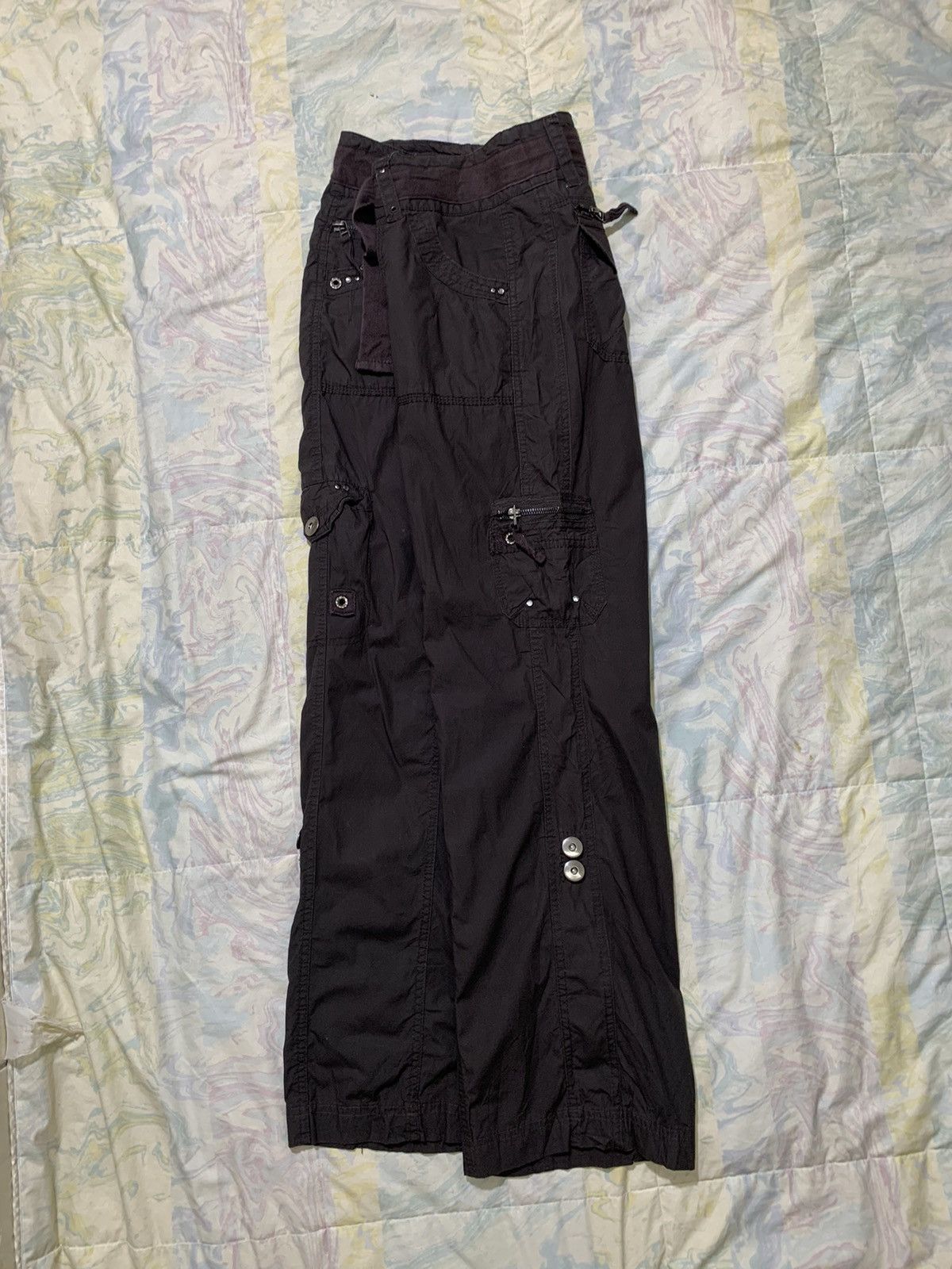 Japanese Brand Japanese brand woman tactical multipocket cargo pants Size US 29 - 5 Thumbnail
