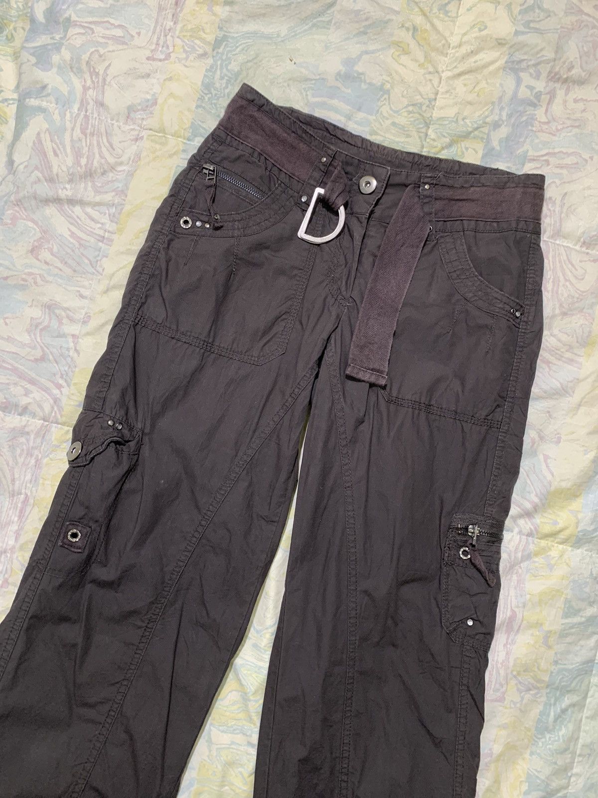 Japanese Brand Japanese brand woman tactical multipocket cargo pants Size US 29 - 3 Thumbnail