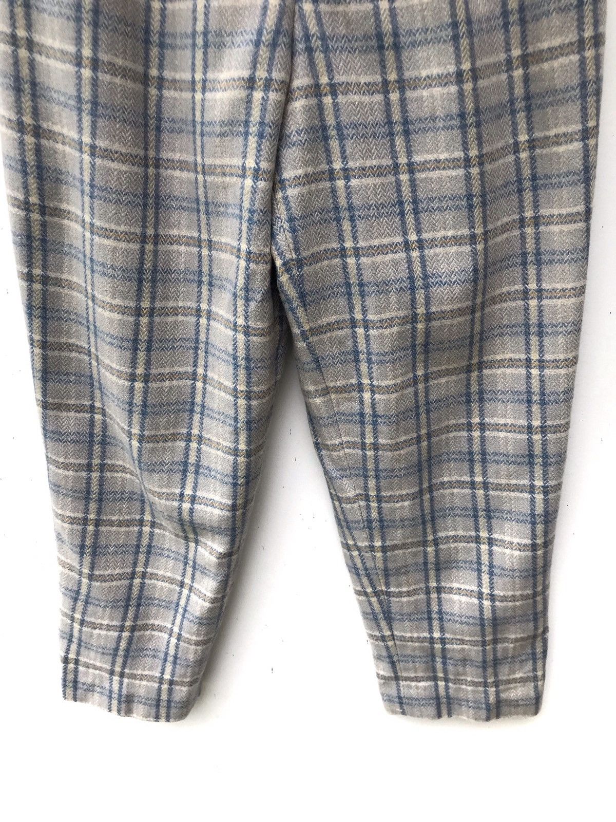 Handmade × Japanese Brand Vintage Japanese Wool Checkered High Waist Baggy Pants Size US 26 / EU 42 - 5 Thumbnail