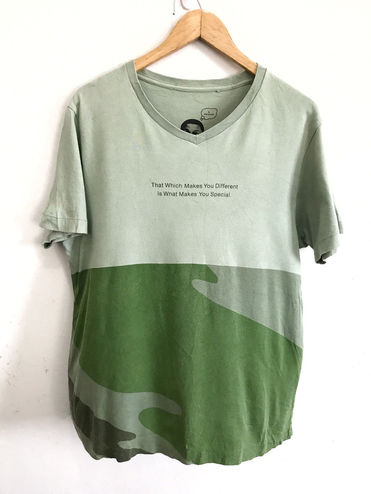 Pharrell × Uniqlo Pharrell Williams X Uniqlo I Am Other T-Shirts Size US L / EU 52-54 / 3 - 1 Thumbnail