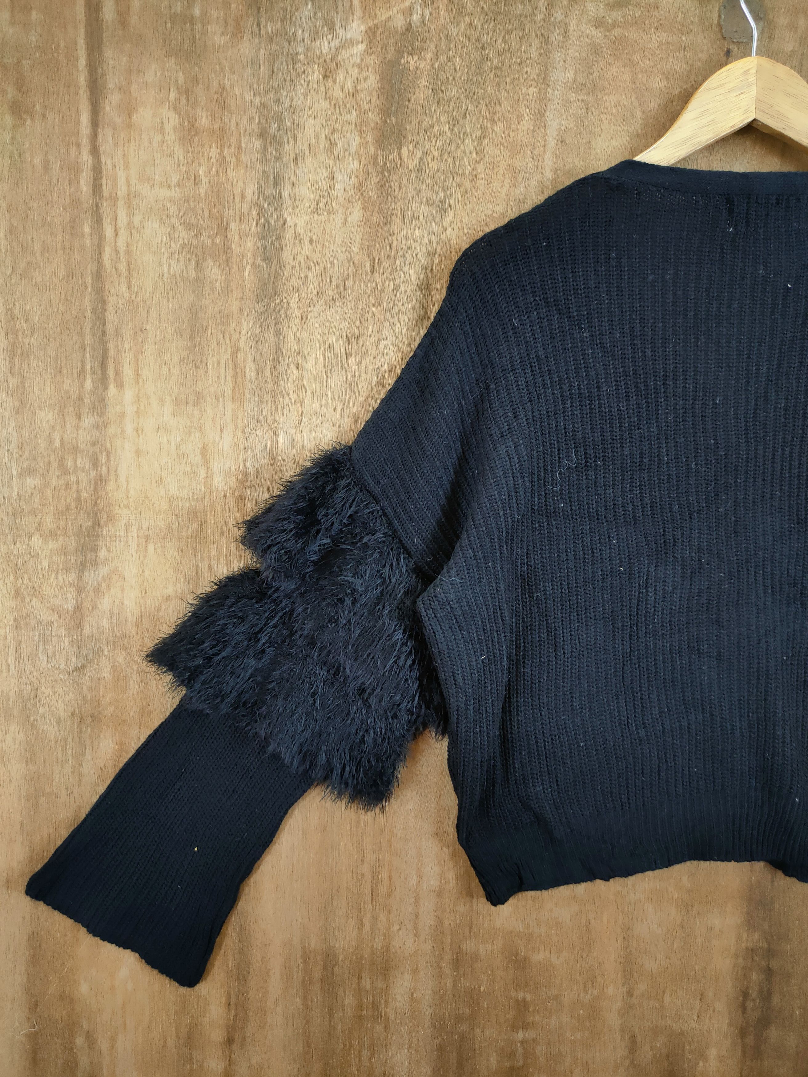 Ciaopanic D Ciaopanic Typy mohair sleeve shag shaggy knitwear #46-947 Size US S / EU 44-46 / 1 - 10 Thumbnail