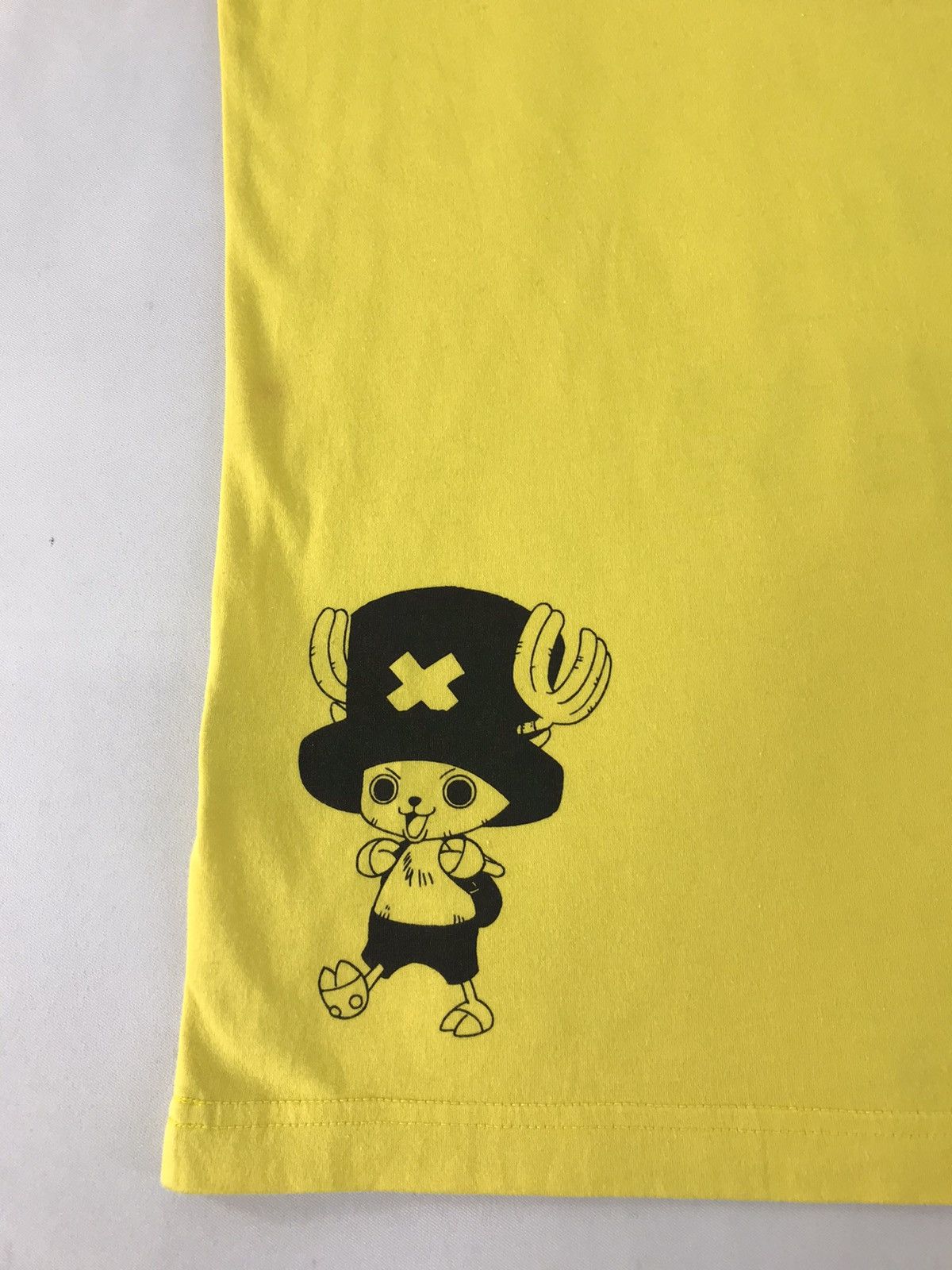 One Piece One Piece Tony Tony Chopper Big Logo Tee Size US M / EU 48-50 / 2 - 13 Thumbnail