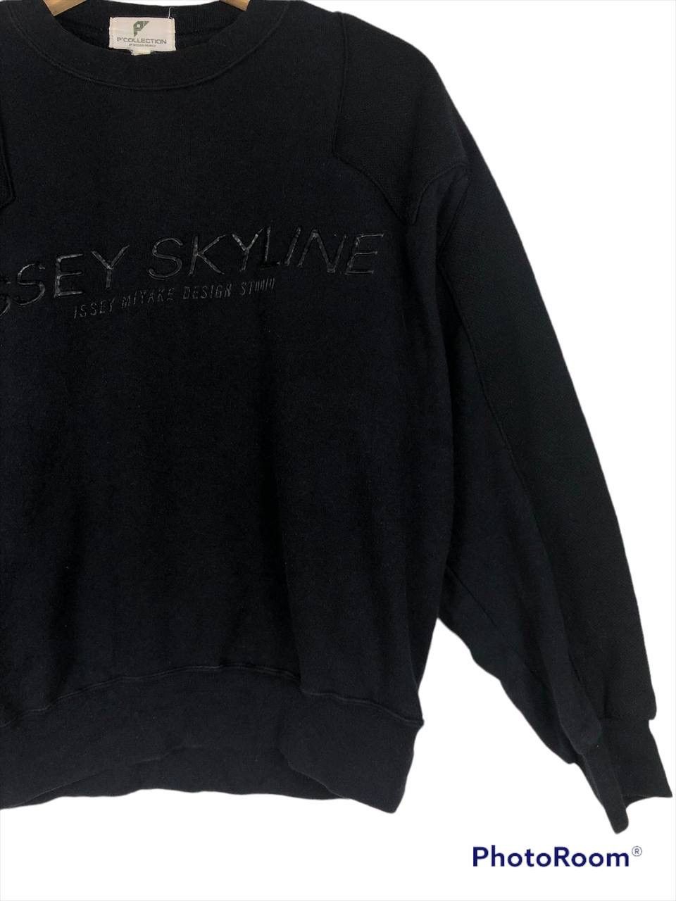 Issey Miyake VTG ISSEY SKYLINE BY ISSEY MIYAKE DESIGN STUDIO SWEATSHIRT Size US M / EU 48-50 / 2 - 4 Thumbnail