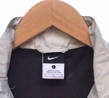 Nike × Vintage 🔥Nike Windbreaker Jacket For Kids Size US L / EU 52-54 / 3 - 6 Thumbnail