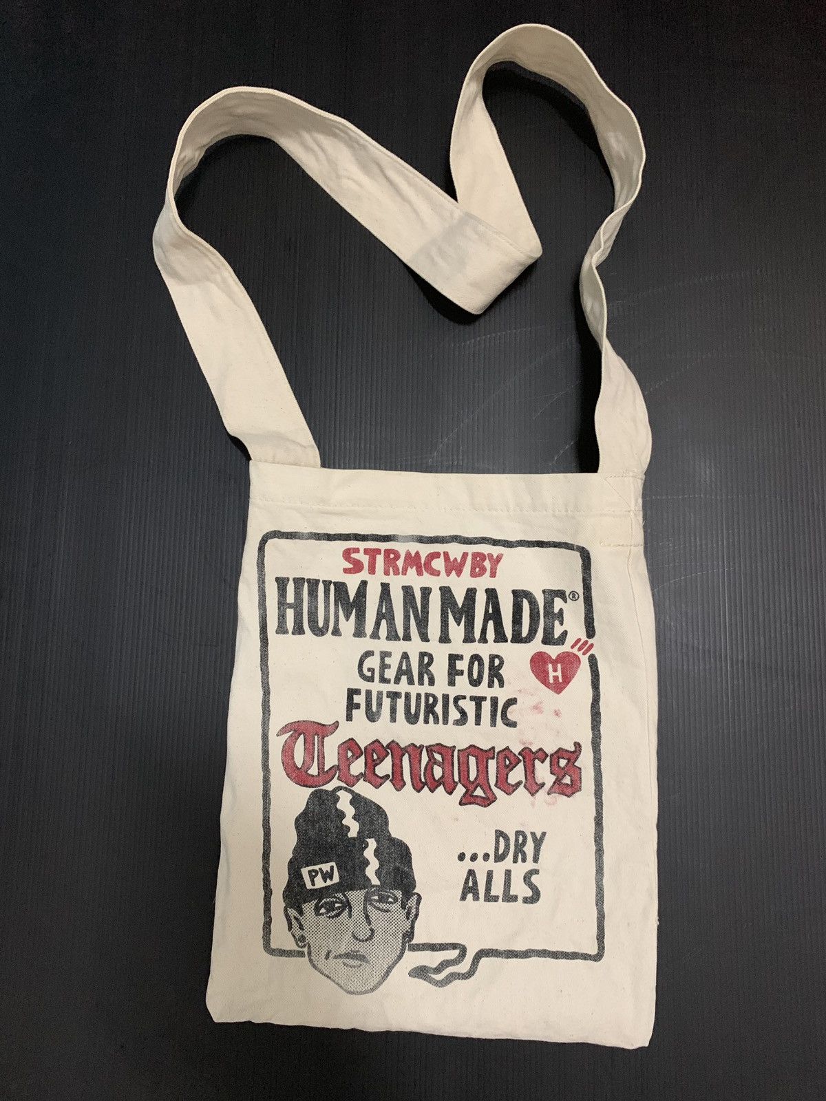 Human Made Human Made NIGO Shoulder Tote Bag Heart Logo Japanese Size ONE SIZE - 2 Thumbnail