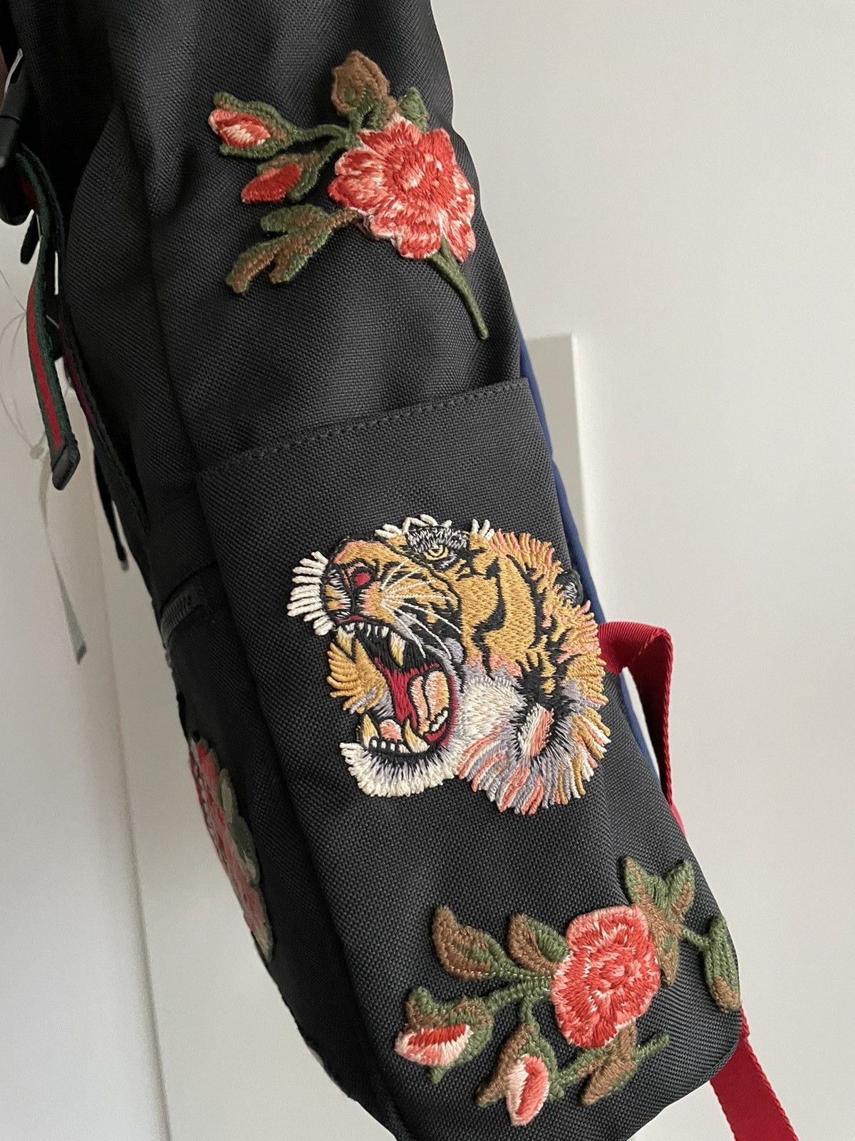 Gucci Rare $3k Brand New Super Runway Embroidery Backpack Bag Size ONE SIZE - 16 Thumbnail
