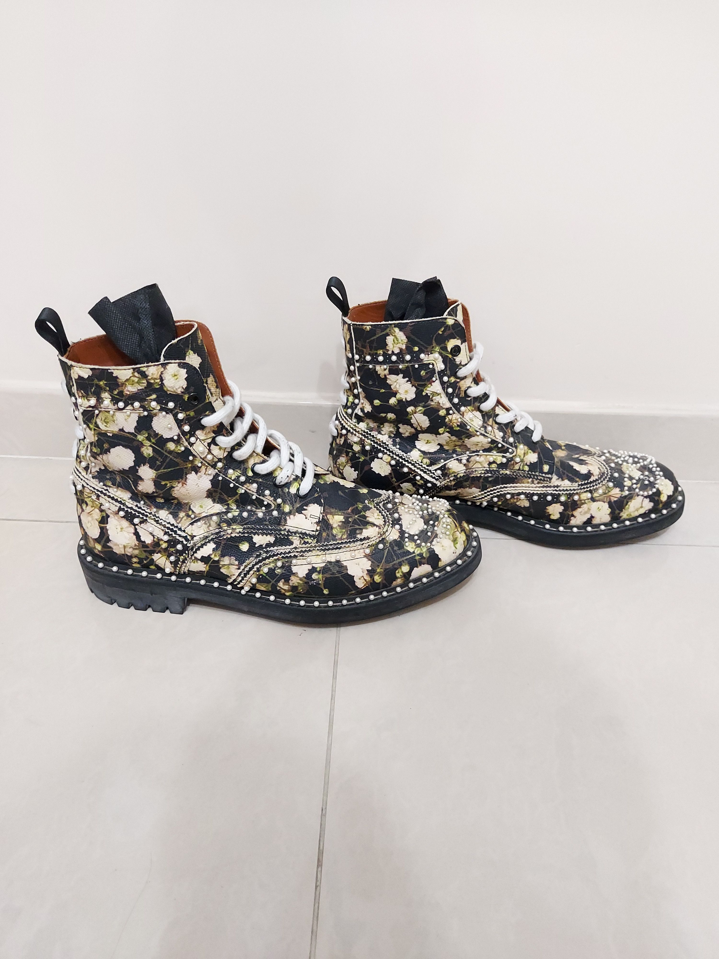 Givenchy × Riccardo Tisci SS15 Floral Studded Pearl Commando Leather Combat Boots Size US 11 / EU 44 - 3 Thumbnail