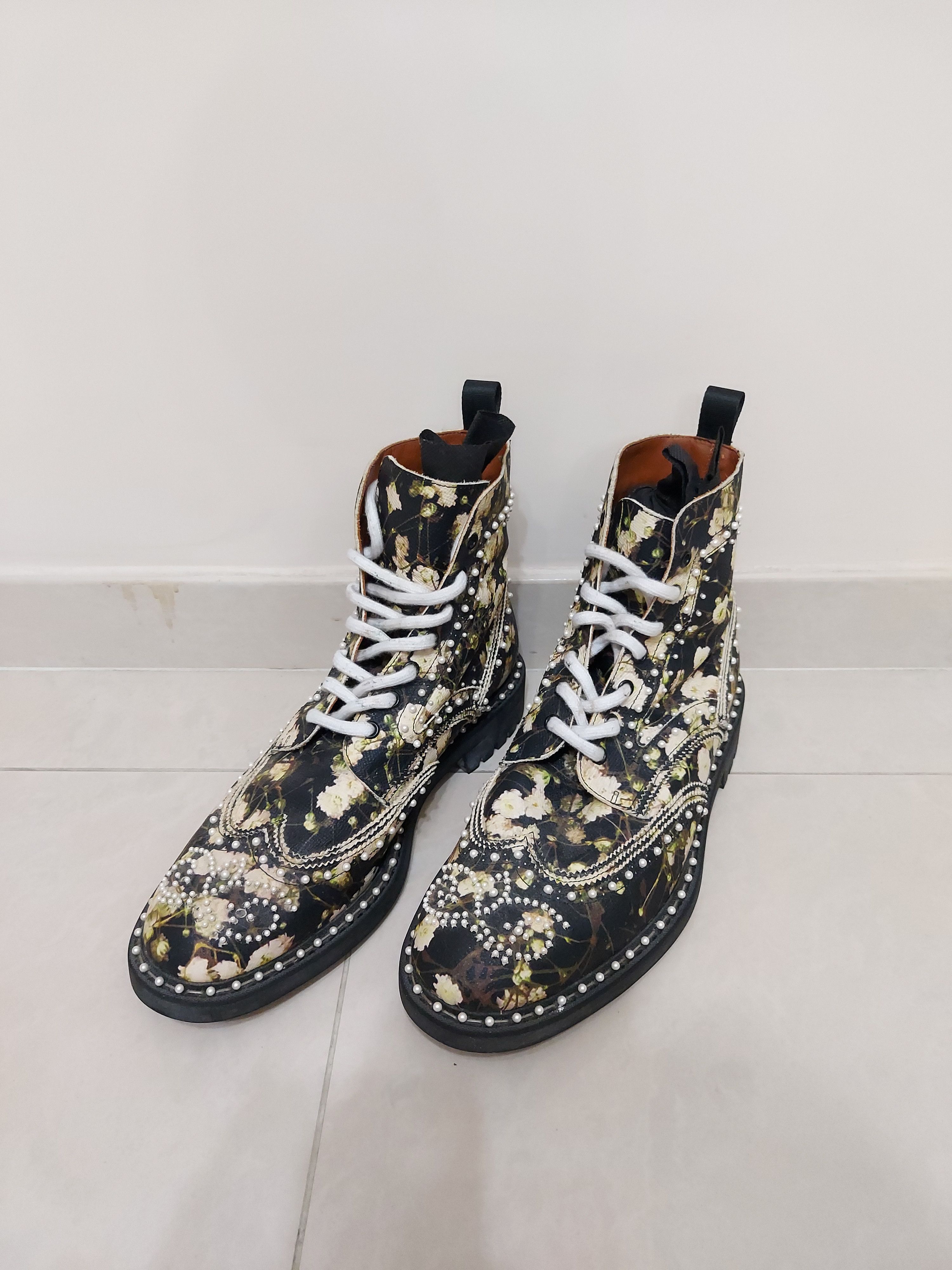 Givenchy × Riccardo Tisci SS15 Floral Studded Pearl Commando Leather Combat Boots Size US 11 / EU 44 - 1 Thumbnail