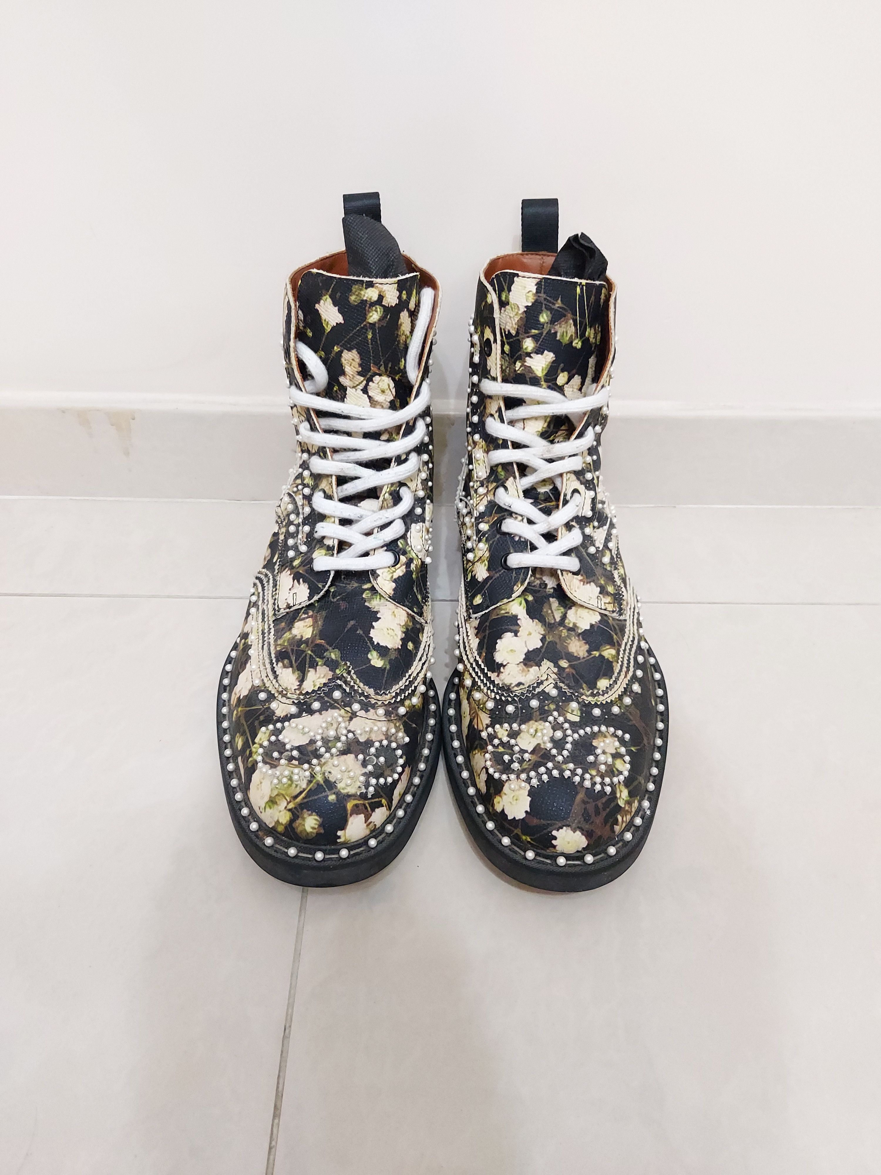 Givenchy × Riccardo Tisci SS15 Floral Studded Pearl Commando Leather Combat Boots Size US 11 / EU 44 - 2 Thumbnail