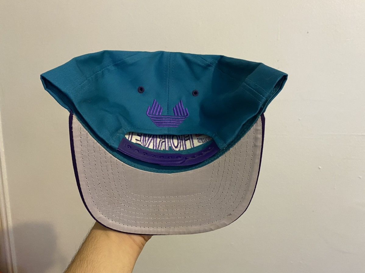 NBA Vintage 90s Charlotte Hornets SnapBack Size ONE SIZE - 3 Thumbnail