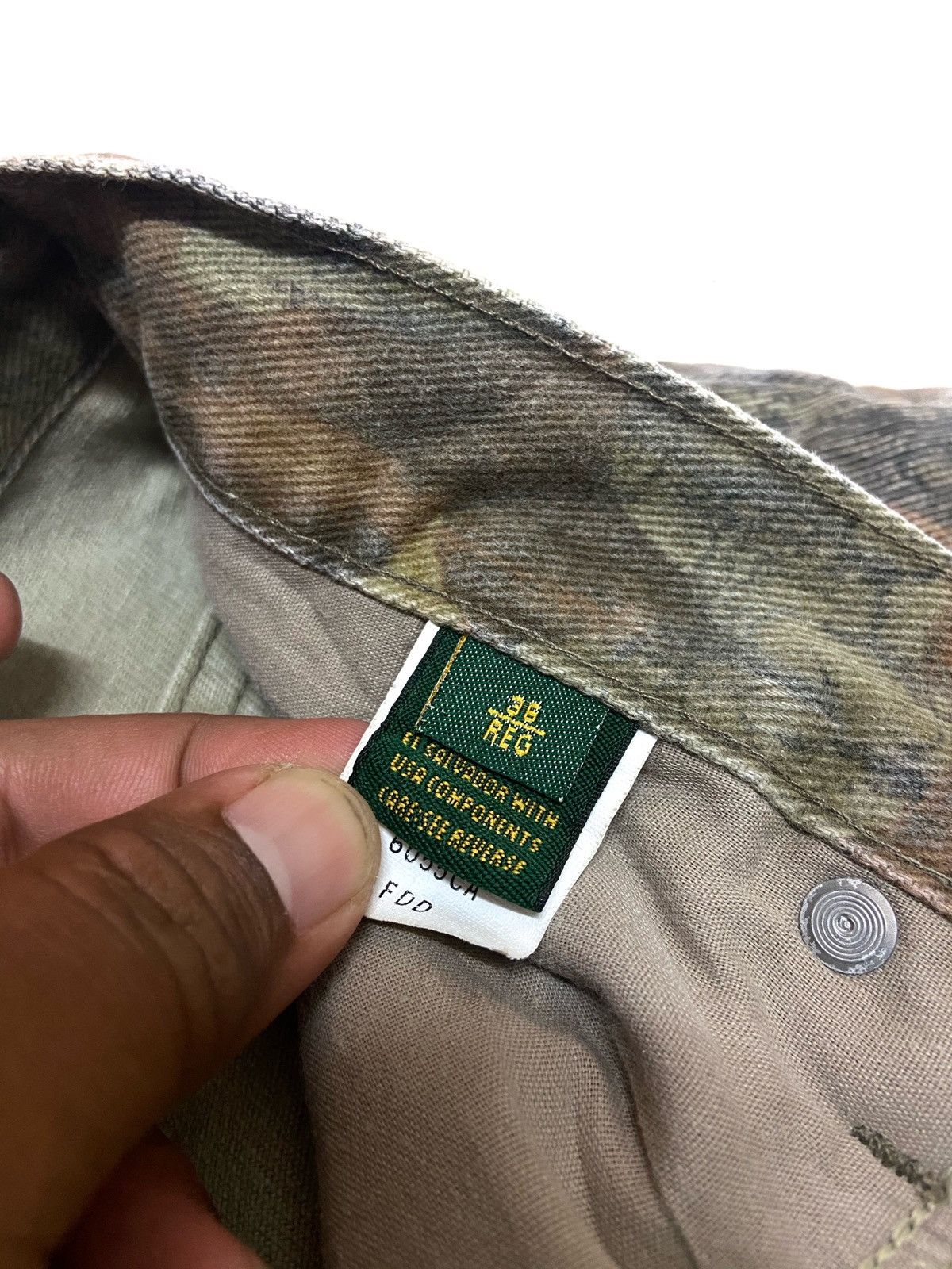Cabelas × Vintage Vintage Cabelas Advantage Realtree Wetlands Camo Denim Pants Size US 36 / EU 52 - 6 Thumbnail