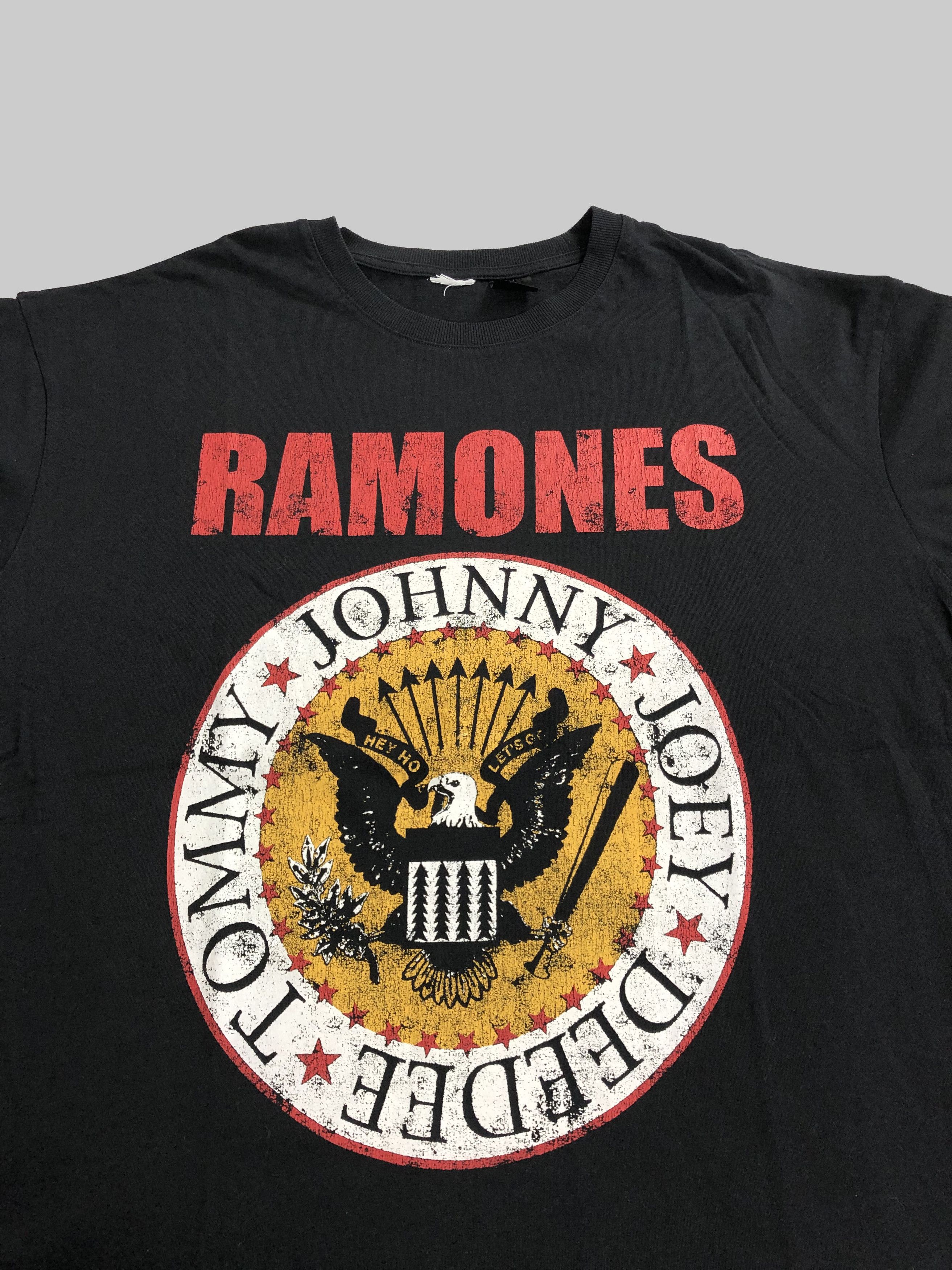 Band Tees Vintage Ramones (Black Flag Green Day Sex Pistols) Size US XXL / EU 58 / 5 - 2 Thumbnail