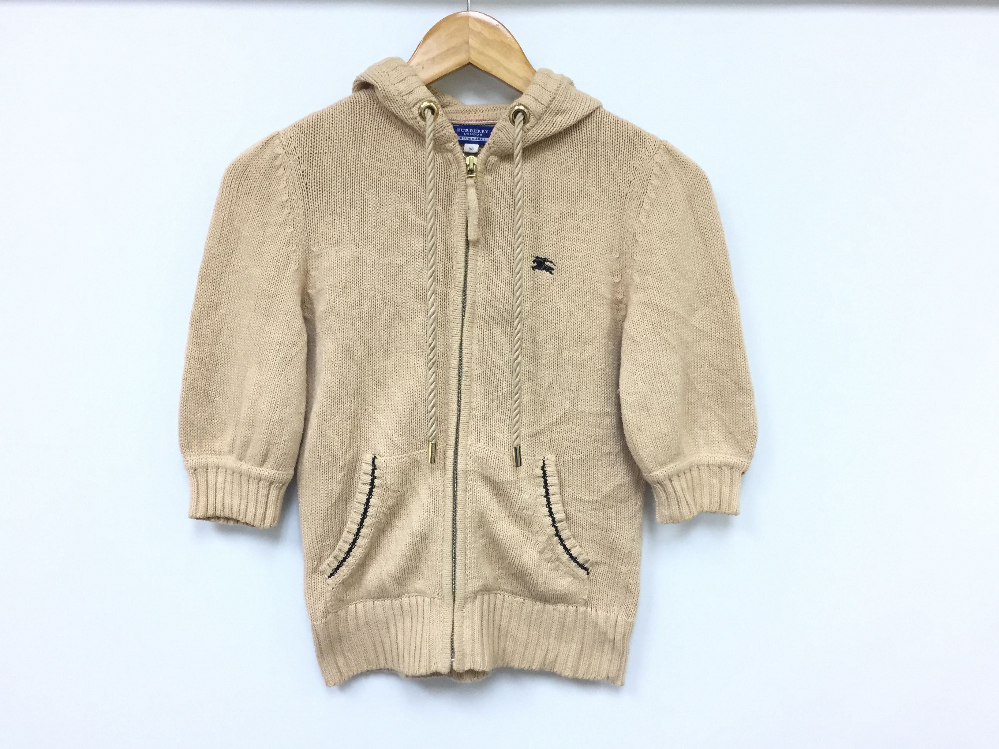 Burberry Blue label cable knitwear embroidered logo Size S / US 4 / IT 40 - 6 Thumbnail