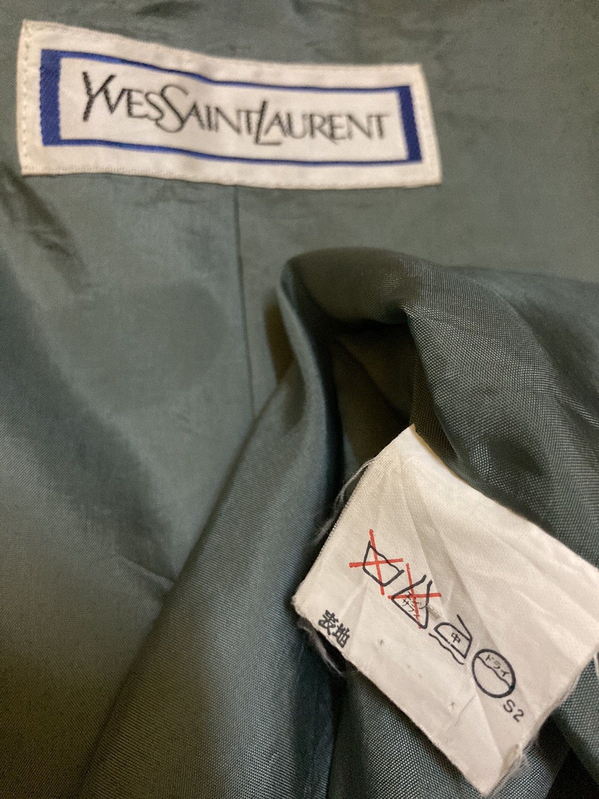 Yves Saint Laurent YVES SAINT LAUREN JACKET Size US M / EU 48-50 / 2 - 5 Thumbnail