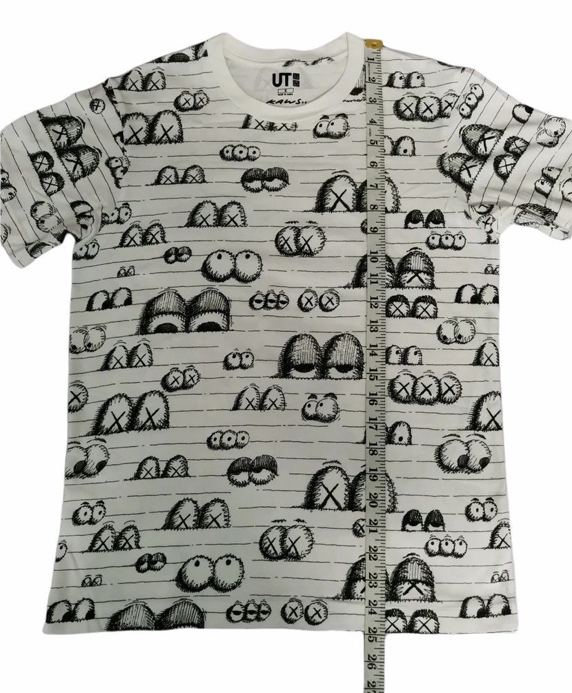 Designer Kaws OriginalFake OverPrint Tee Japan Designer Streetwear Size US S / EU 44-46 / 1 - 5 Thumbnail