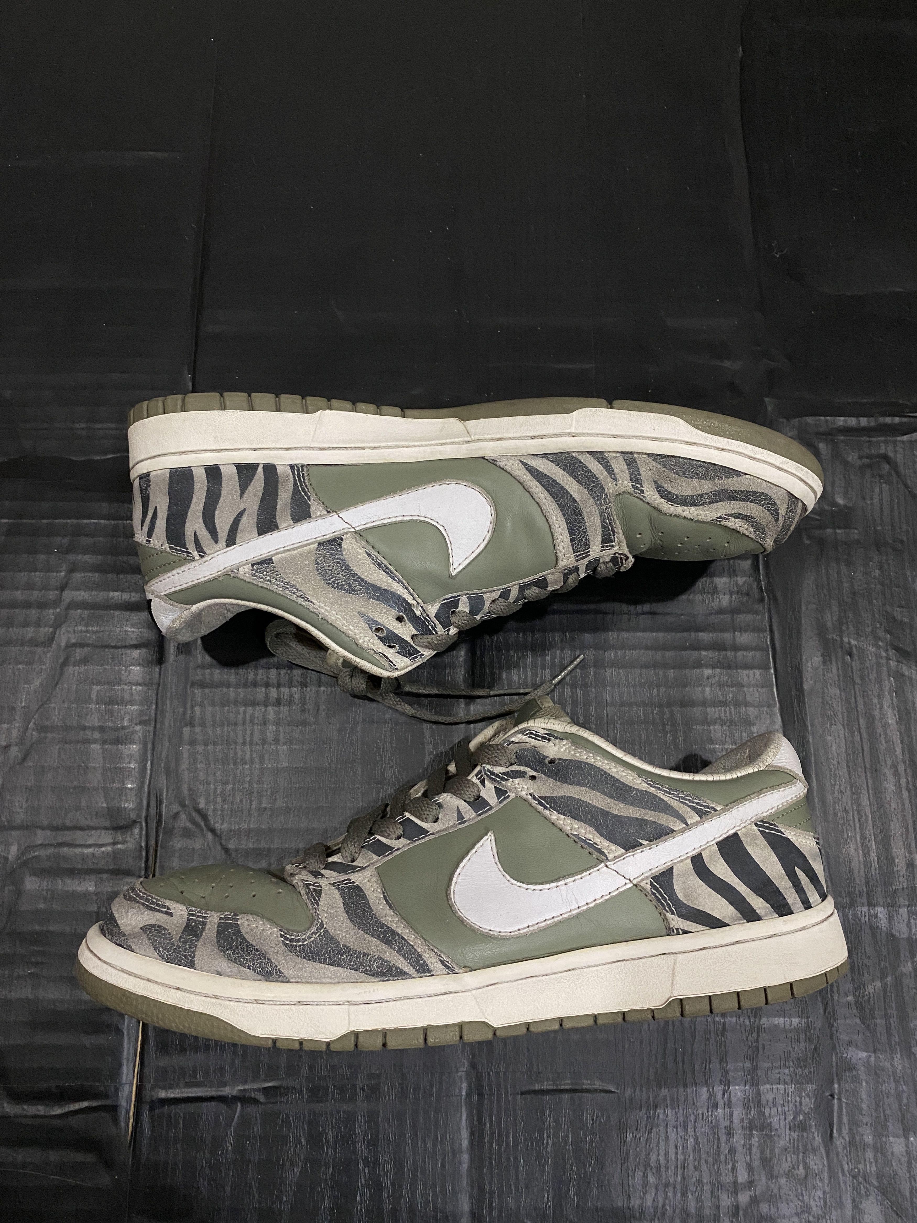 Nike Dunk Low 'Daktari' Size US 9 / EU 42 - 6 Thumbnail