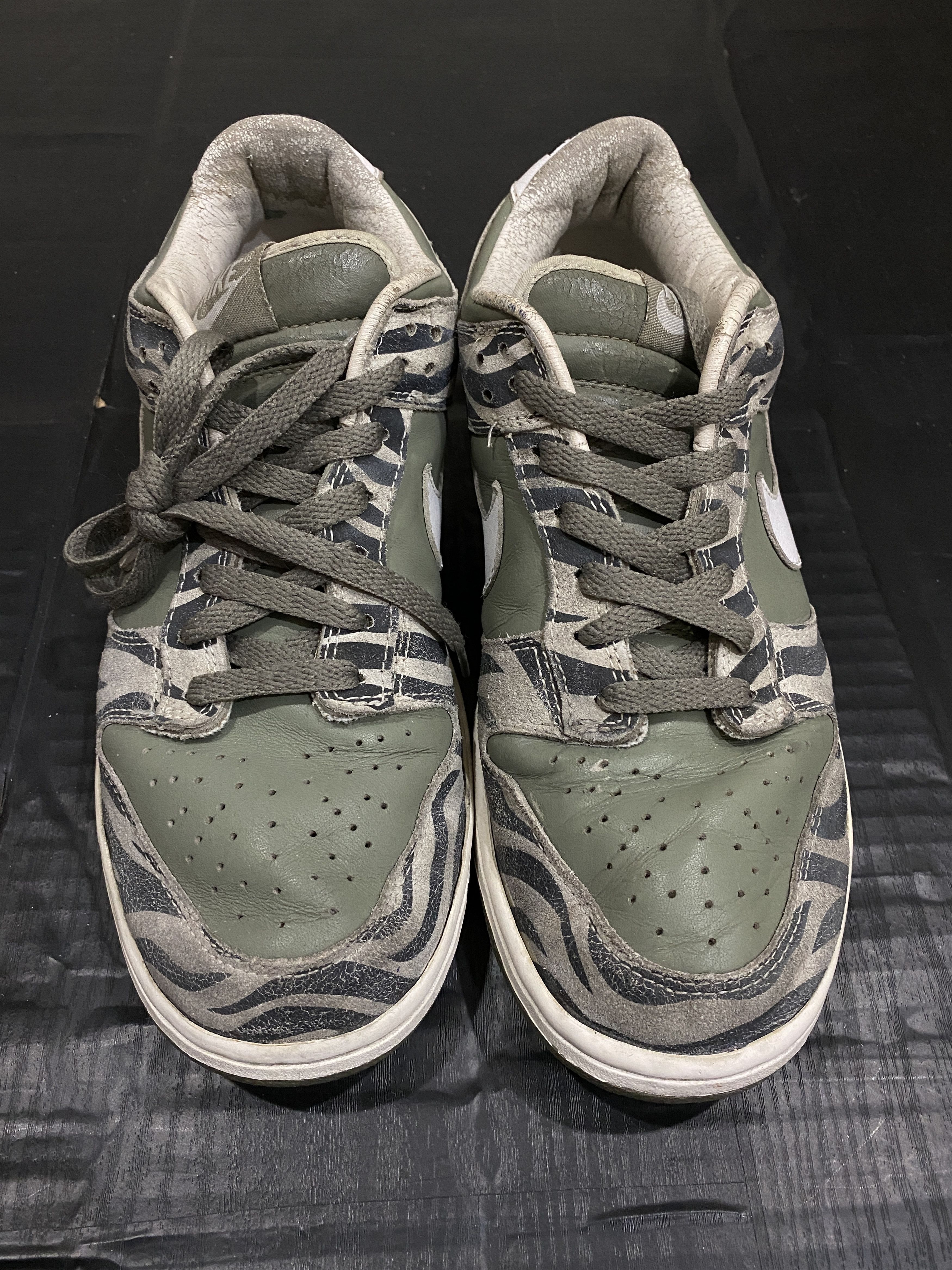 Nike Dunk Low 'Daktari' Size US 9 / EU 42 - 2 Thumbnail