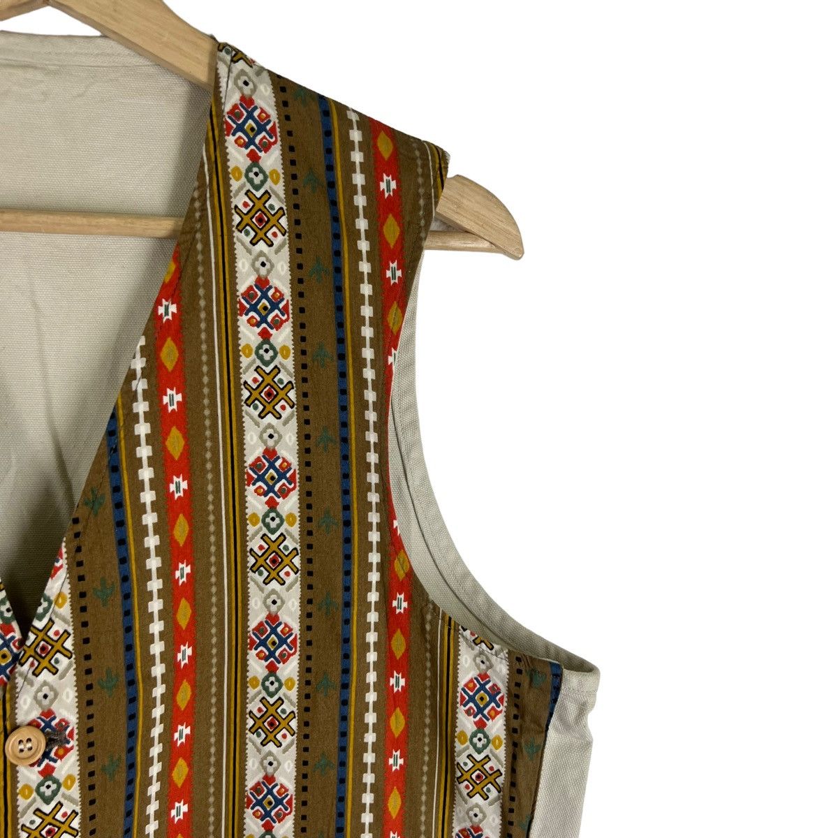 Japanese Brand VINTAGE NAVAJO AZTEC DESIGN TANK TOP VEST SUNVALLEY Size US M / EU 48-50 / 2 - 5 Thumbnail