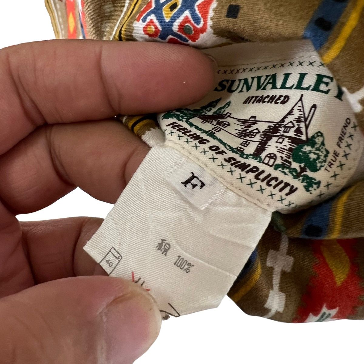 Japanese Brand VINTAGE NAVAJO AZTEC DESIGN TANK TOP VEST SUNVALLEY Size US M / EU 48-50 / 2 - 8 Thumbnail