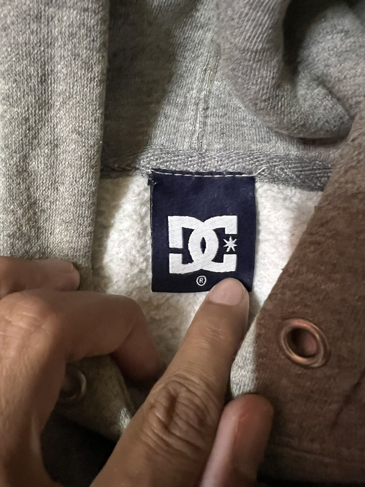 DC Vintage DC Skateboard Hoodies Big Logo Size US M / EU 48-50 / 2 - 5 Thumbnail
