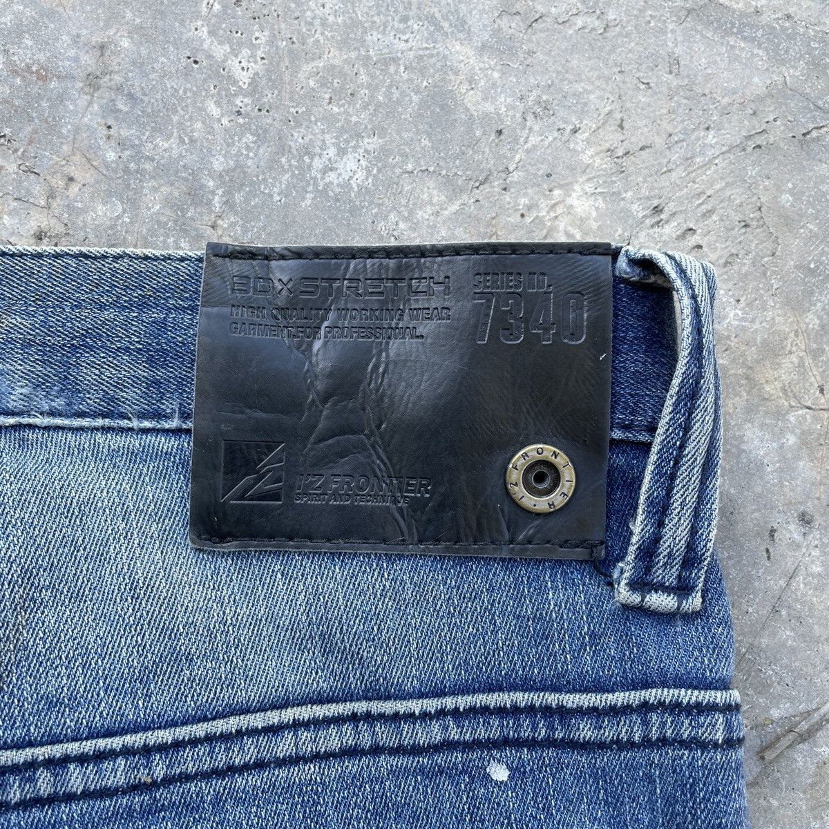 Japanese Brand Vintage I’Z Frontier Splash Paint 7 Pocket Jeans Denim Pants Size US 33 - 7 Thumbnail