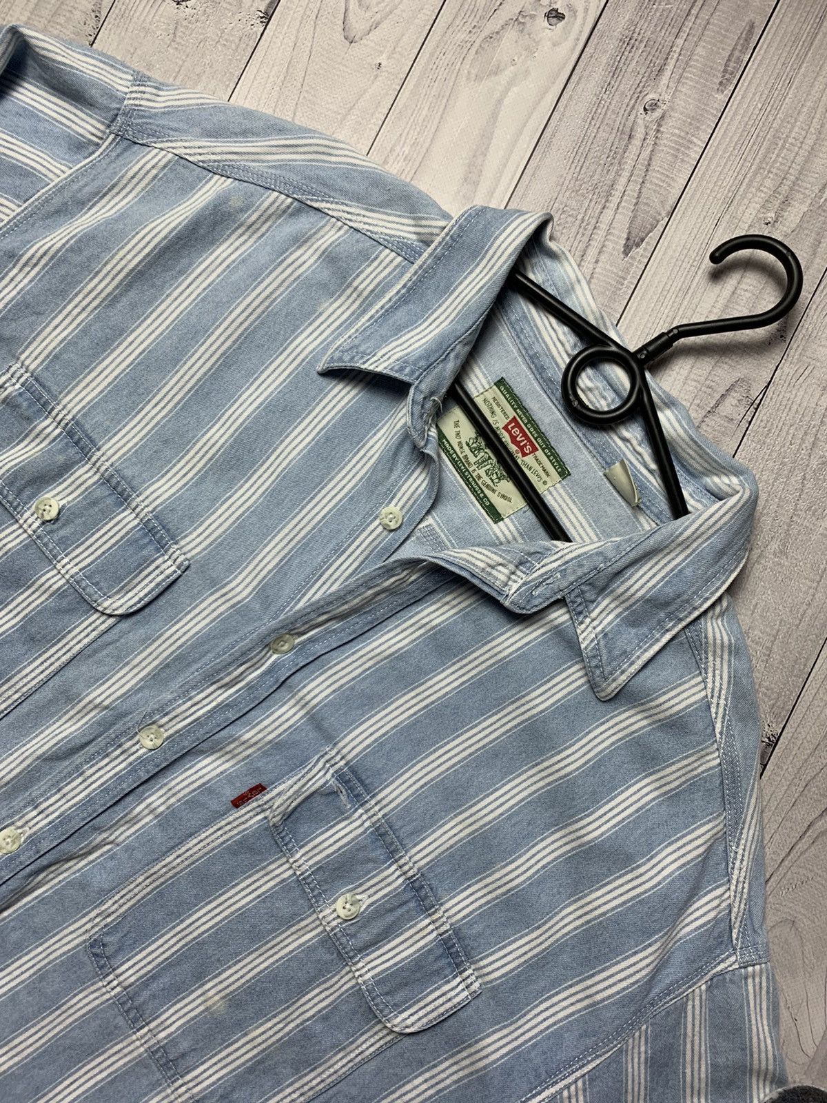 Levi's × Levi's Vintage Clothing × Vintage Vintage Levis shirt striped blue size XL Size US XL / EU 56 / 4 - 2 Thumbnail