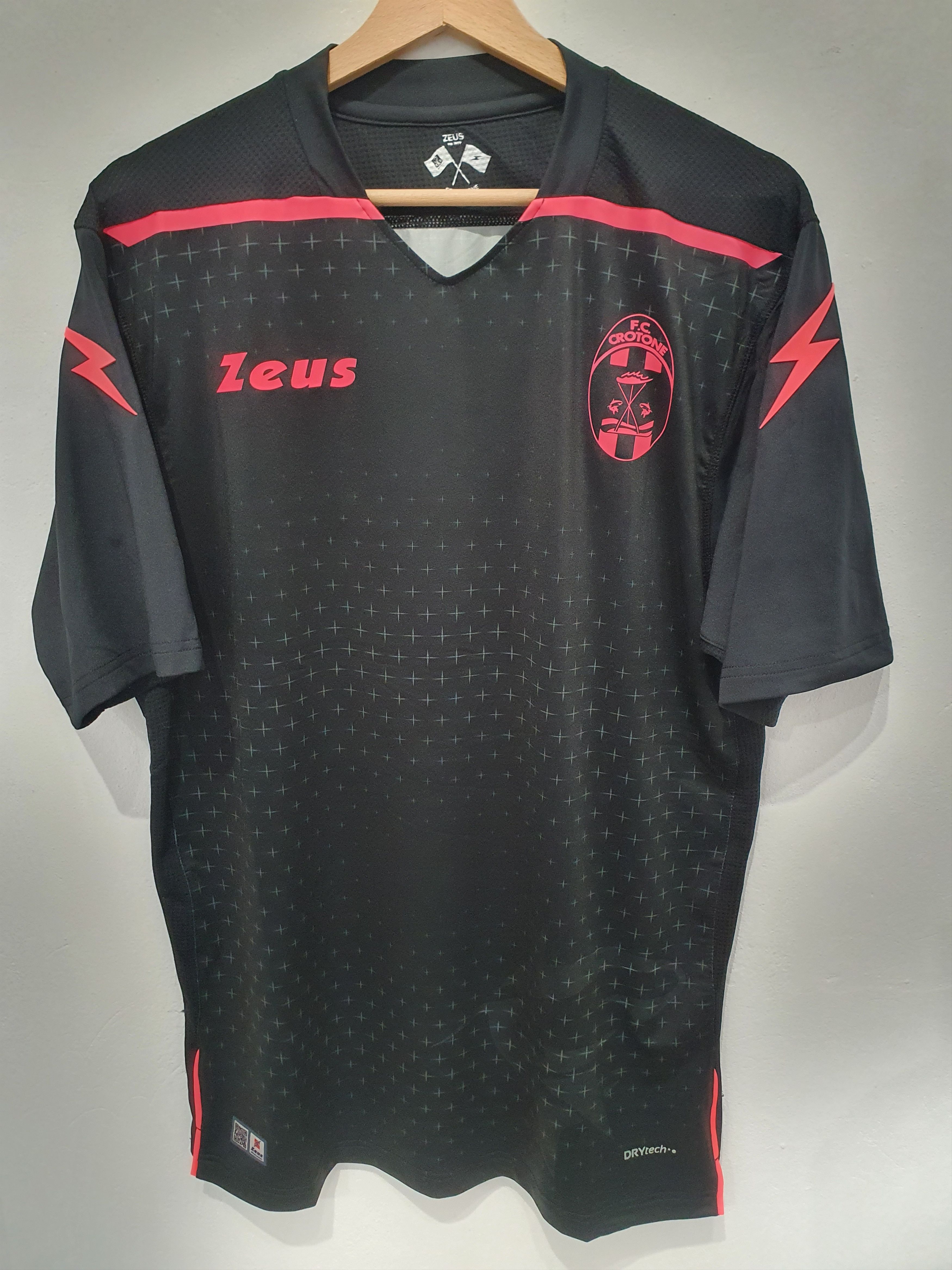 ZEUS FC CROTONE SIZE L XL FOOTBALL jersey SOCCER SHIRT