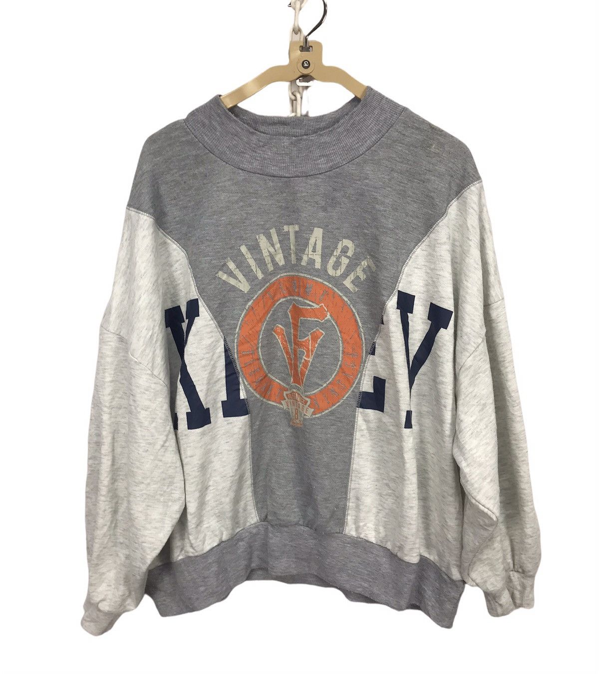 Vintage Vintage beggie sweatshirt Size US M / EU 48-50 / 2 - 1 Thumbnail