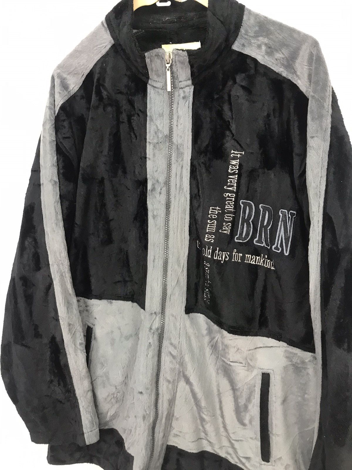Japanese Brand Baronio spellout velvet zipper sweater Size US M / EU 48-50 / 2 - 3 Thumbnail