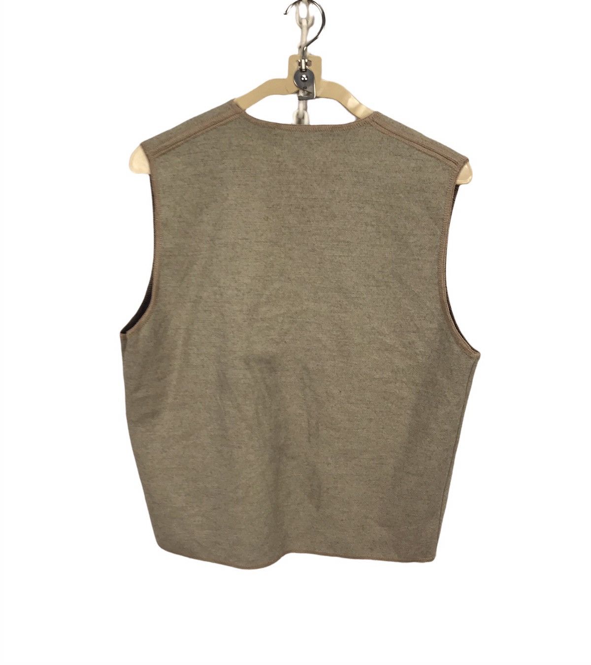 Japanese Brand Knitwear wool sleeveless button by April Size US M / EU 48-50 / 2 - 2 Thumbnail